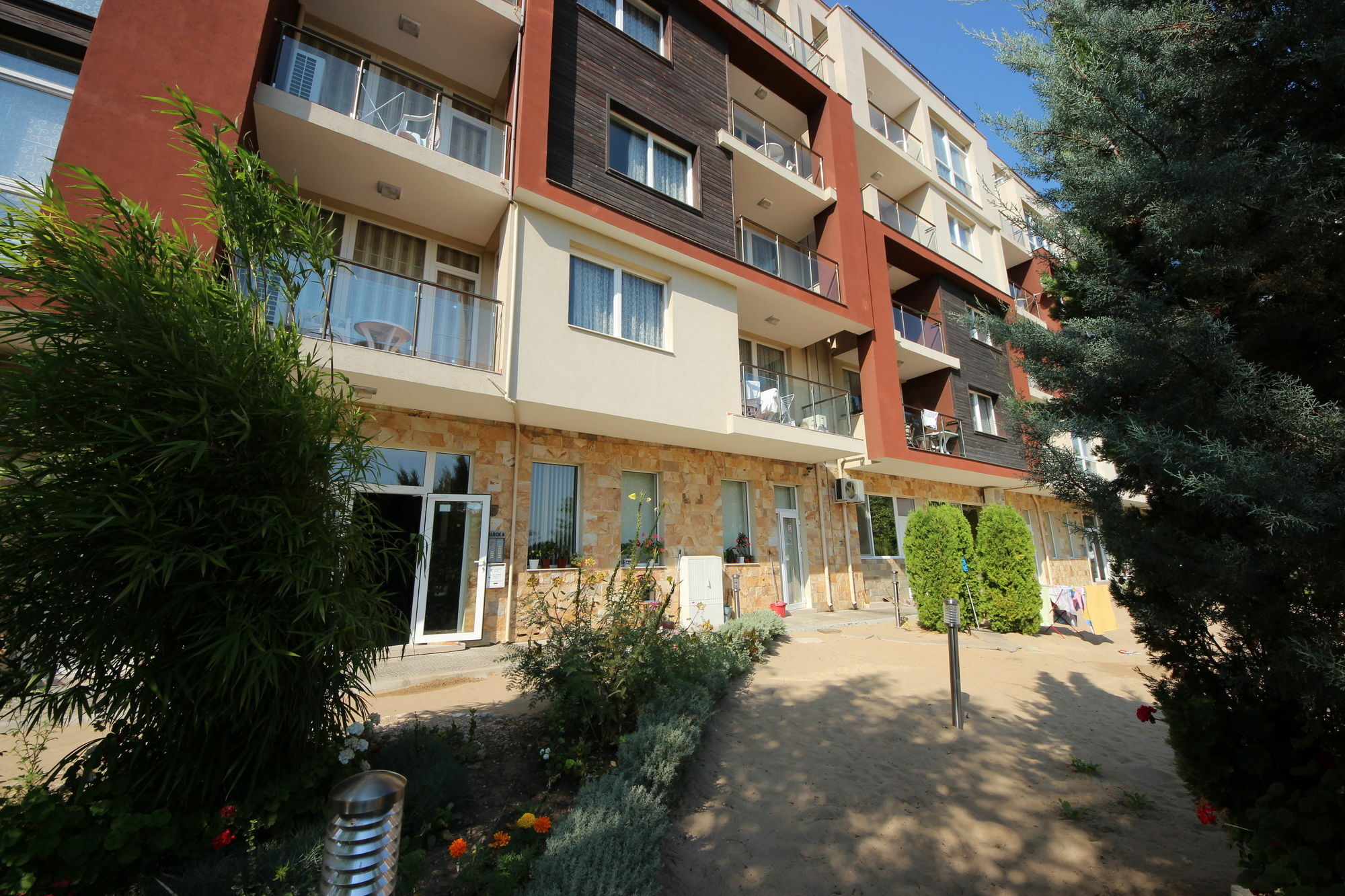 Menada Dune Residence Apartments Sunny Beach Exterior photo